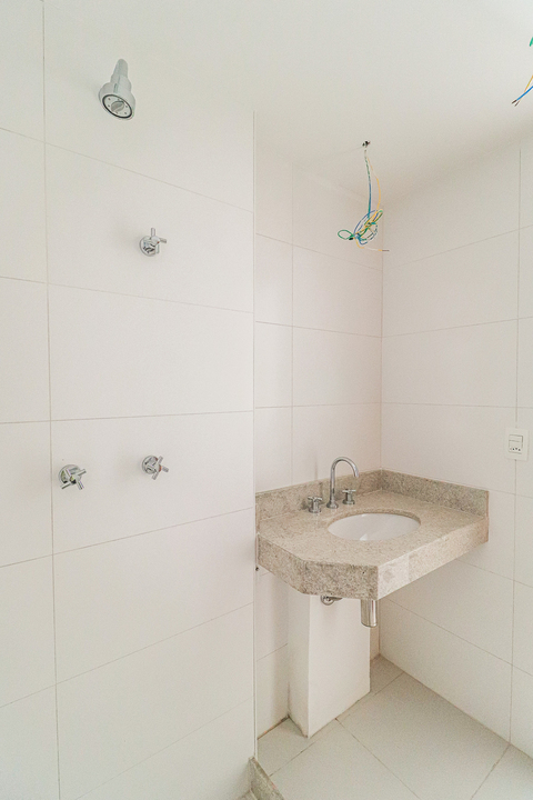 5.6   quarto revers%c3%8dvel